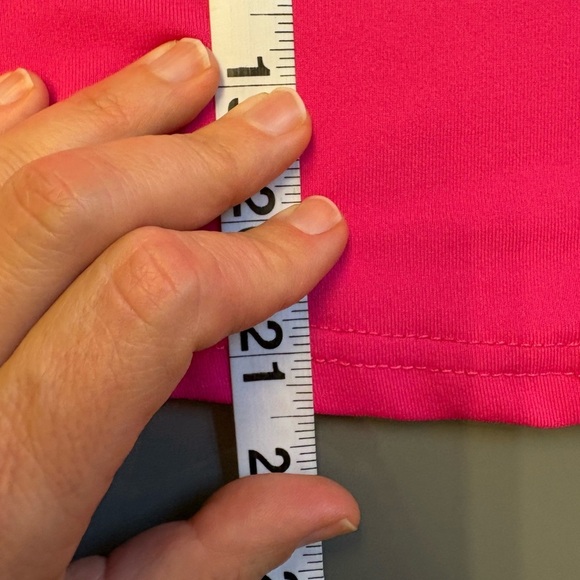 SHEIN hot pink short sleeve stretchy t-shirt women's size Small/4 - Picture 6 of 7